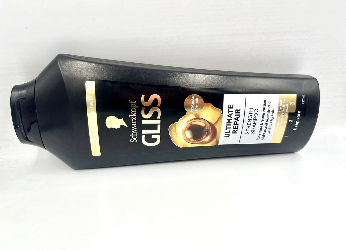 Schwarzkopf Gliss Ultimate Repair Shampoo - 400ml — by Seller — Beauty & Personal Care — new product in South Africa
