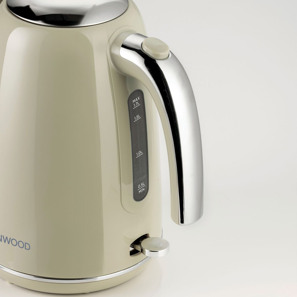 Kenwood - Eterna 1,7L Cordless Kettle ZJP31.000 — by Seller — Home & Kitchen — new product in South Africa